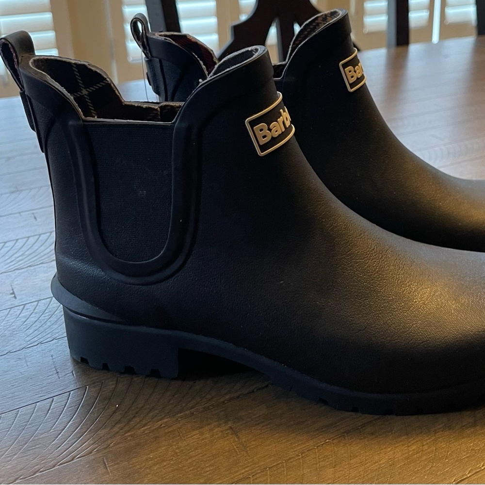 Barbour Classic Black Chelsea Boots